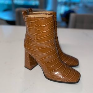 Circus NY by Sam Edelman Pascha Boot (Terracotta Snakeskin) **NEVER WORN**